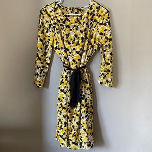 Black and Gold H&M shift dress Mizzou colors